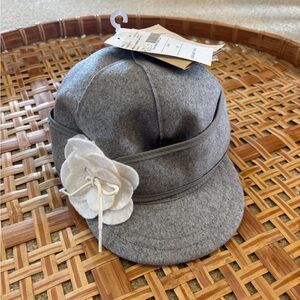 NWT Stormy Kromer Petal Pusher wool hat